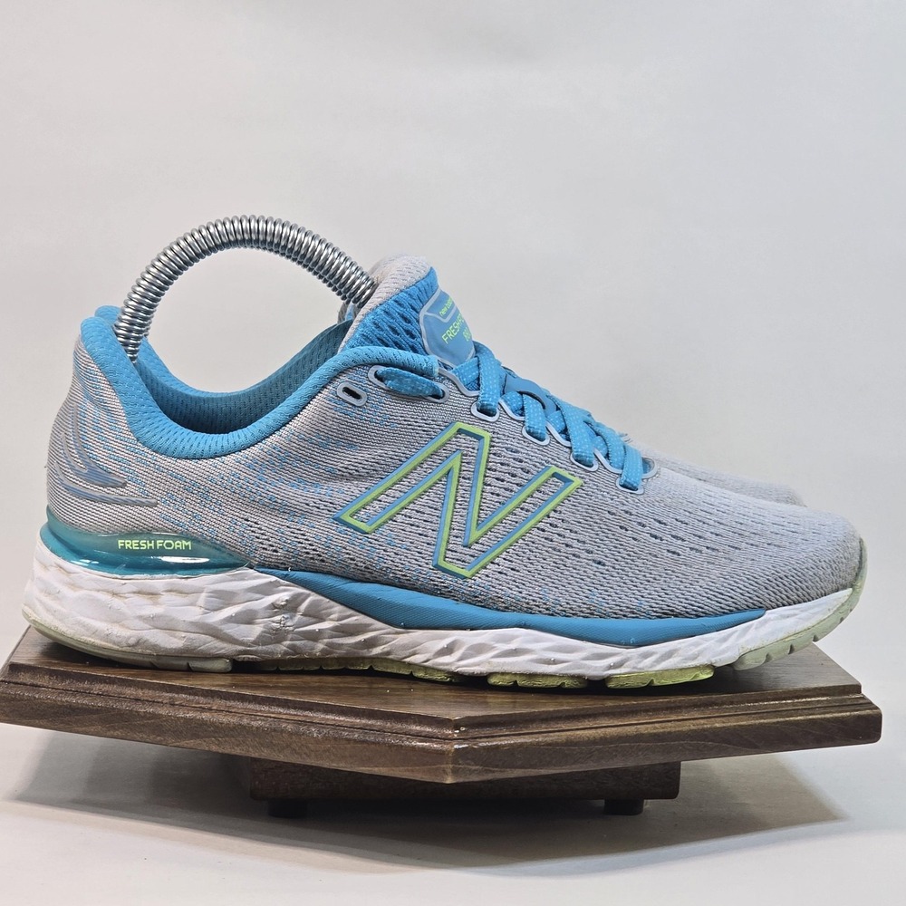 New Balance Fresh Foam 880 v11 Shoes Womens Size 6.5 Gray Blue Running W880S11